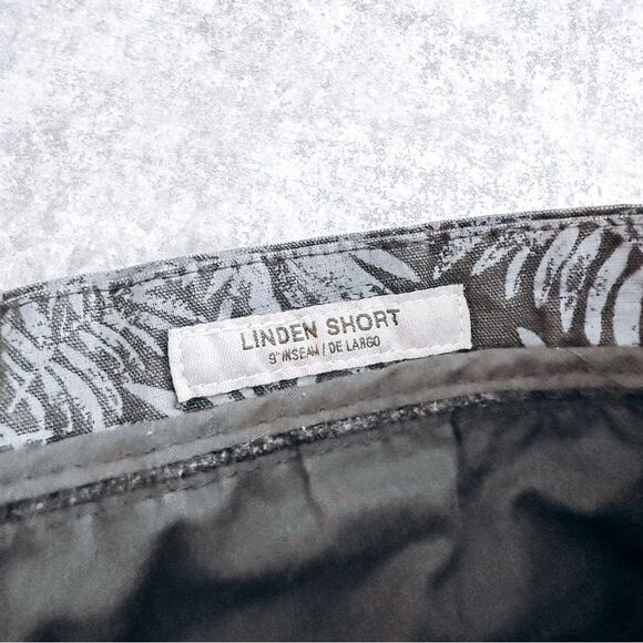 Goodfellow Blue and Grey Palm Tree Print Linden Short Size 36 - Picture 6 of 6